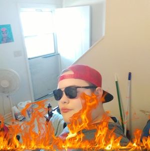 Meet your Posher, Skyler